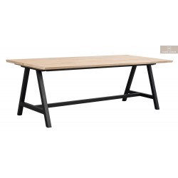 Carradale Matbord Vitpigmenterad/Svart